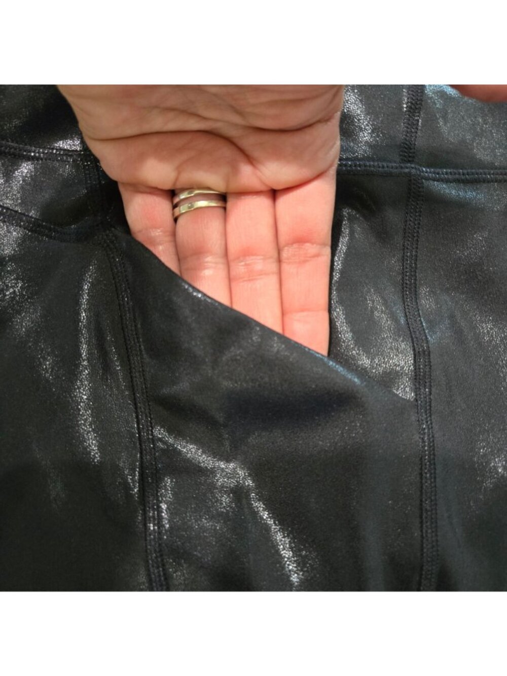 Fabletics Anywhere Motion365+ Shine High-Waisted Leggings Womens Size M (6-195) - Picture 5 of 10